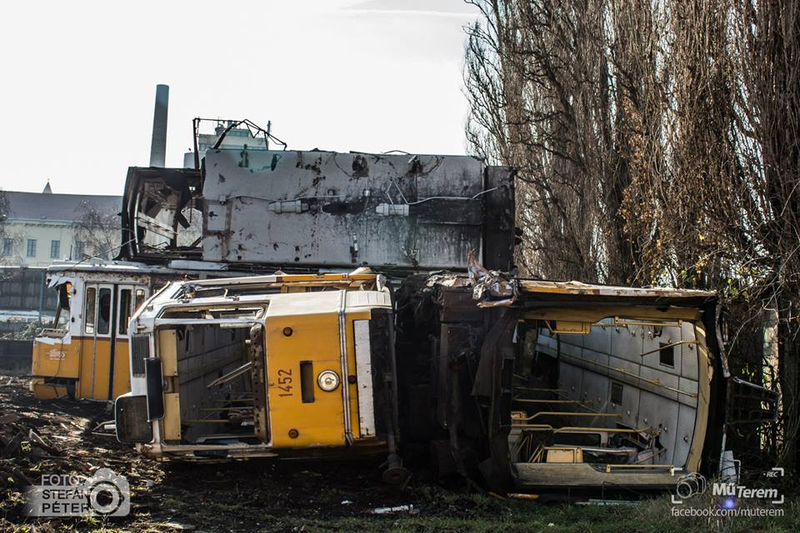 Illustration for article titled Seeing Your Daily Ride Getting Scrapped Is An Emotional Rollercoaster